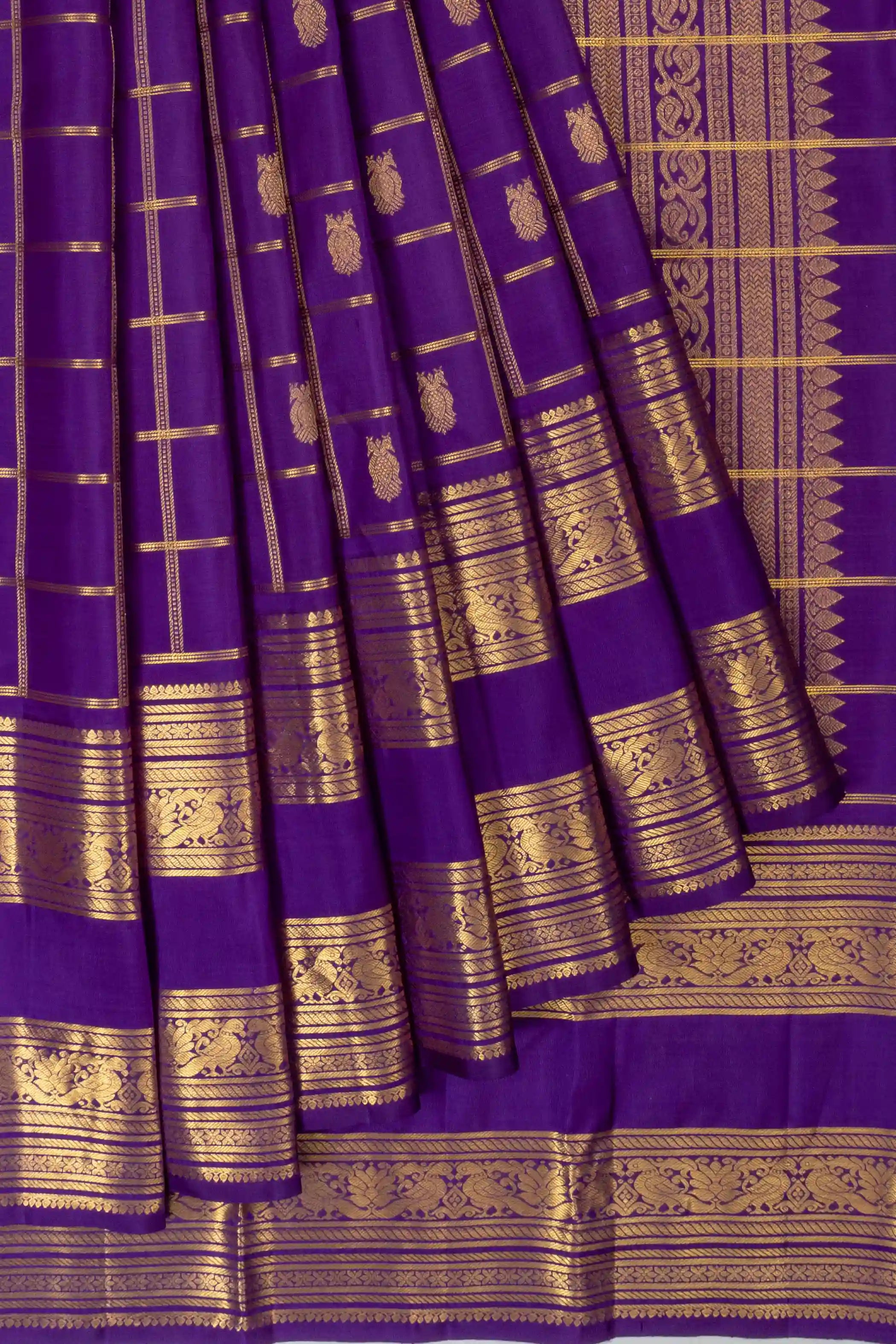Paithani Silk — Peacock Pallu Green