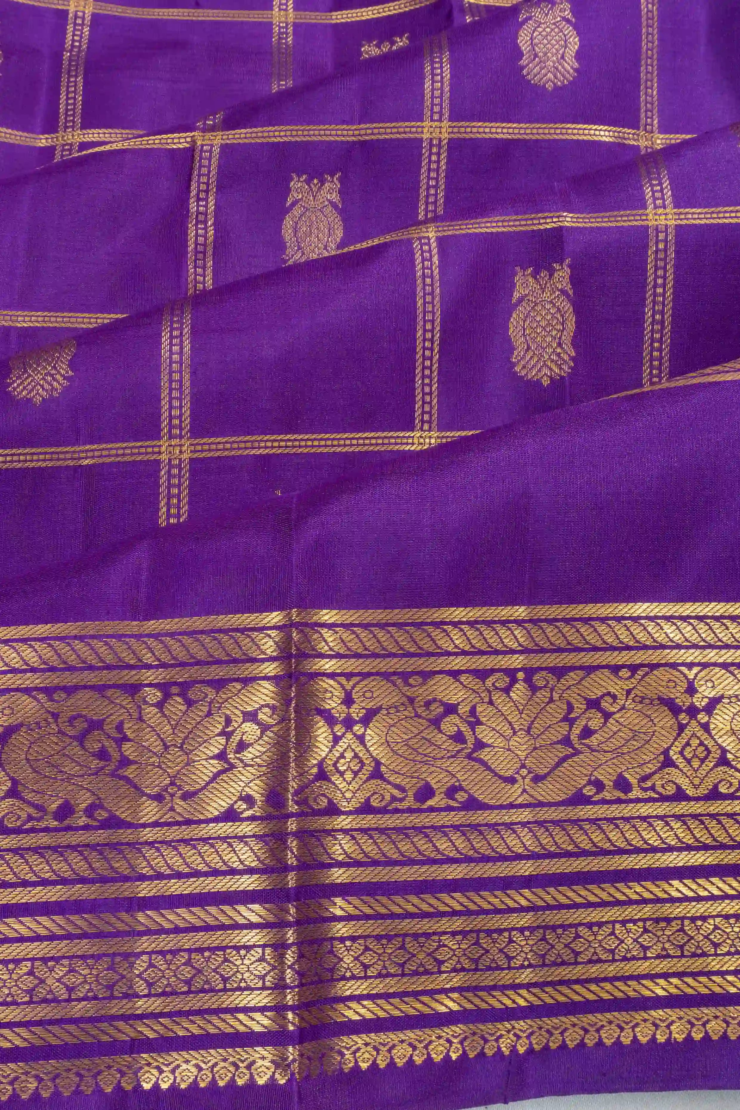 Paithani Silk — Peacock Pallu Green