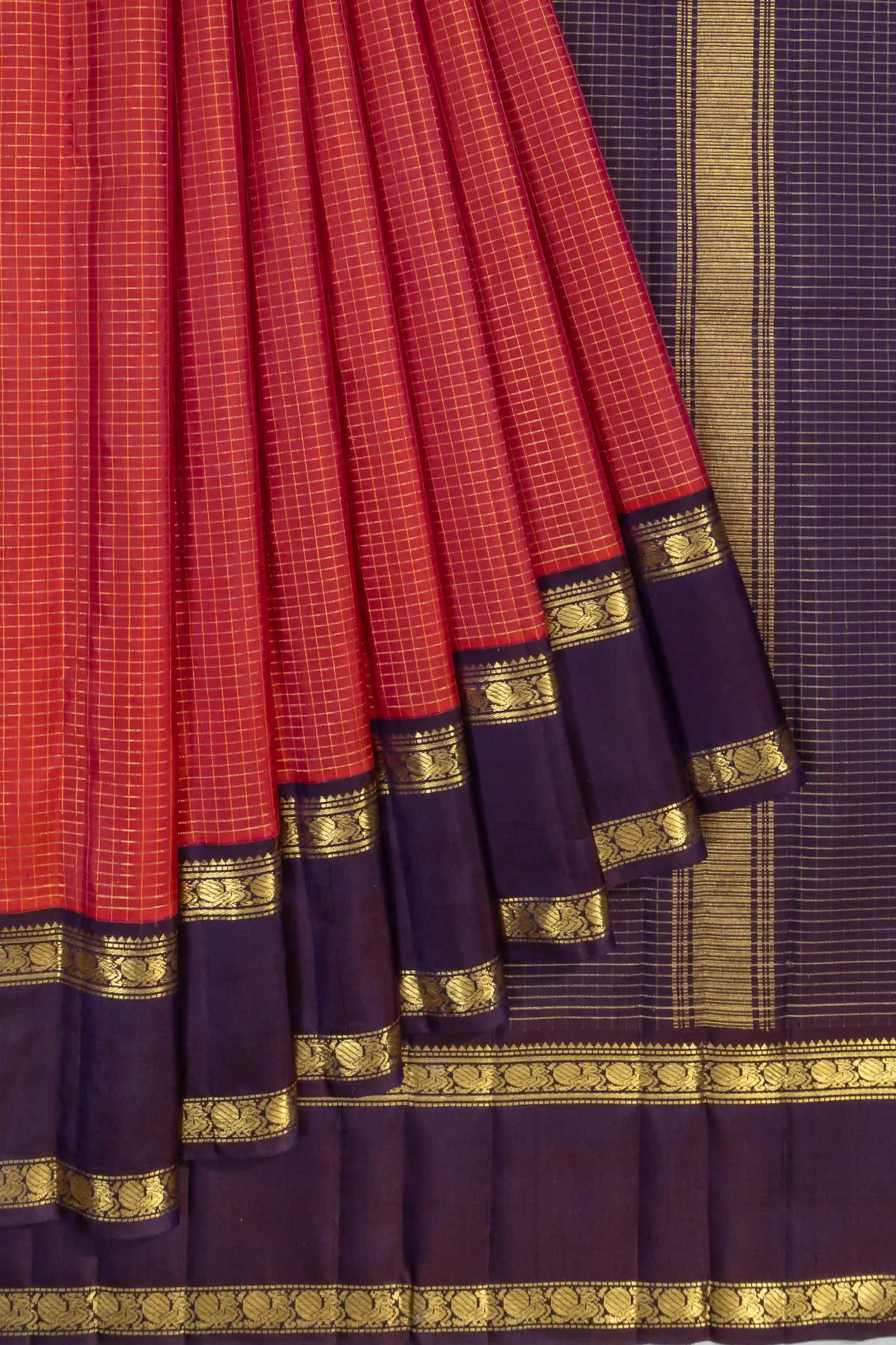 Pochampally Ikat — Diamond Weave